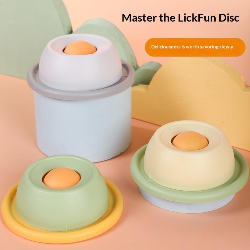Food Snacks Healthy - Pet Lick Mat Yogurt Licking Plate